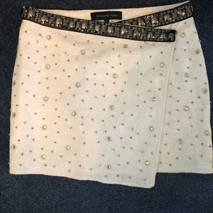 White sequin embellished skirt